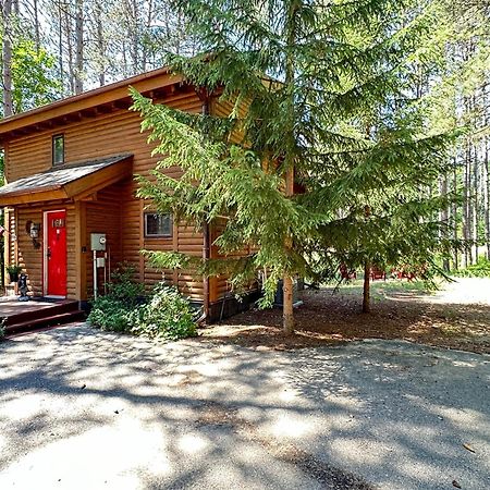 Crystal Mountain Cabin-Shuttle Pass Included! Thompsonville Kültér fotó