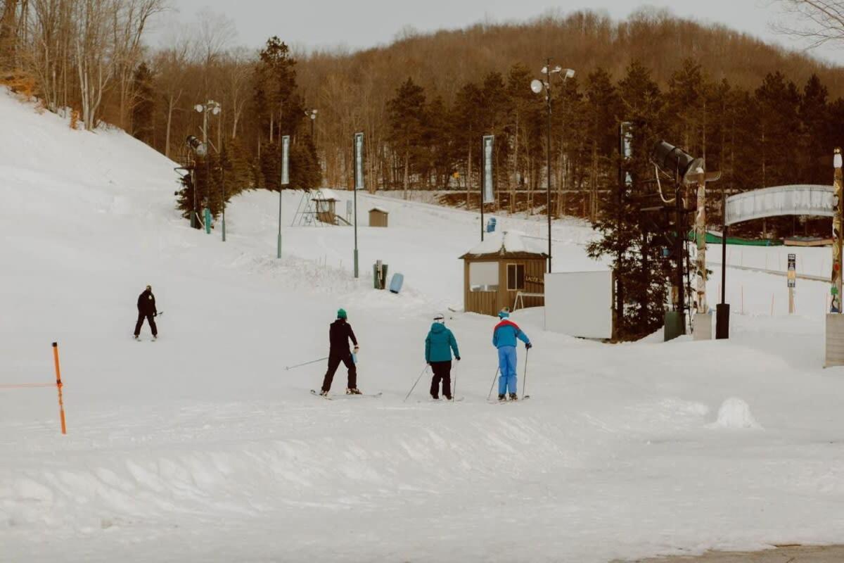 Crystal Mountain Cabin-Shuttle Pass Included! Thompsonville Kültér fotó